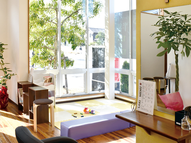 『美容室 LAKI 伏石店　ラキ』低価格で理想のスタイルが叶う美容室【香川県高松市伏石町】