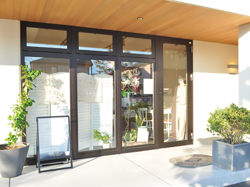 心と身体を優しく癒すヒーリングサロン