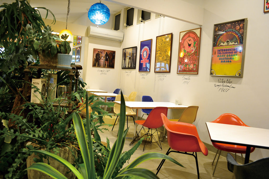 『LIFE』開放的で肩の力の抜けた居心地の良い空間