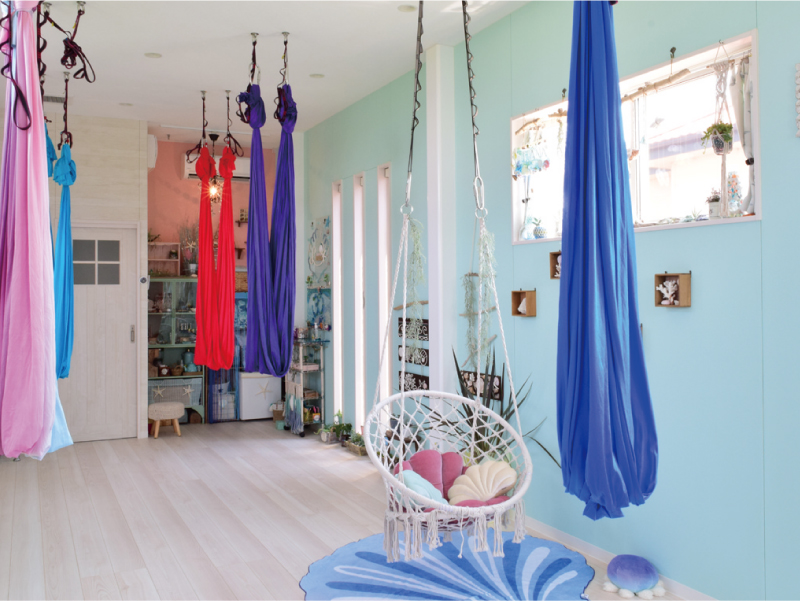 健康美を目指す空中エアリアルヨガ『Air&Flow yoga Luana』