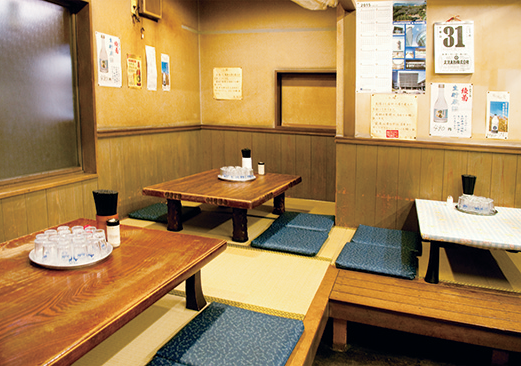 『中華そばマーちゃん』食べれば分かる心に染み入る優しい味わい♪65年守り続けてきた老舗の味を堪能