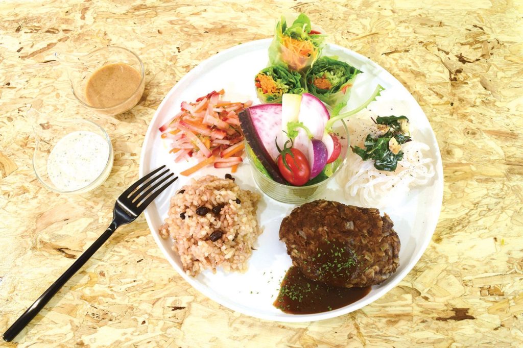 『ＲＡＷ　ＳＴＹＬＥ　ＣＡＦＥ　ＶＥＲＩＴＡ』体の中からキレイと健康を実現するローフード専門カフェがＯＰＥＮ！