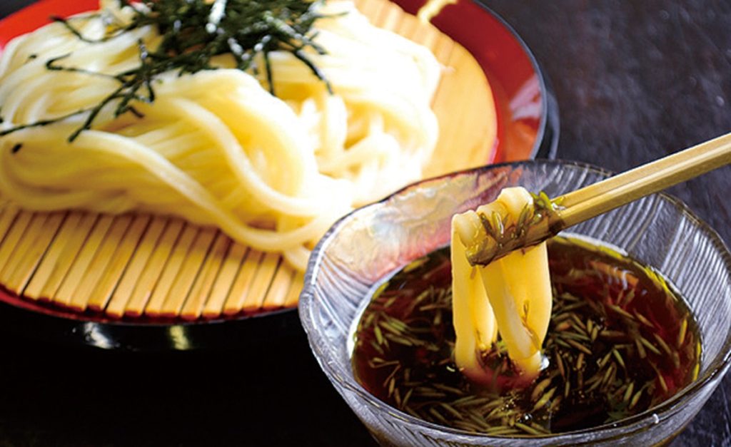 もっちりとした食感の麺にファンも 多い人気店