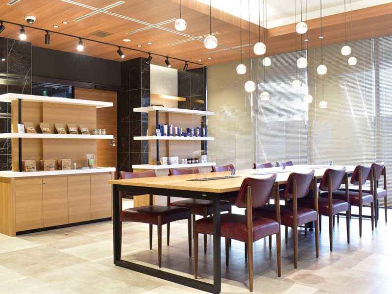 四国初！真⼸愛メディカルクリニック監修のカラダに優しいドクターズカフェ