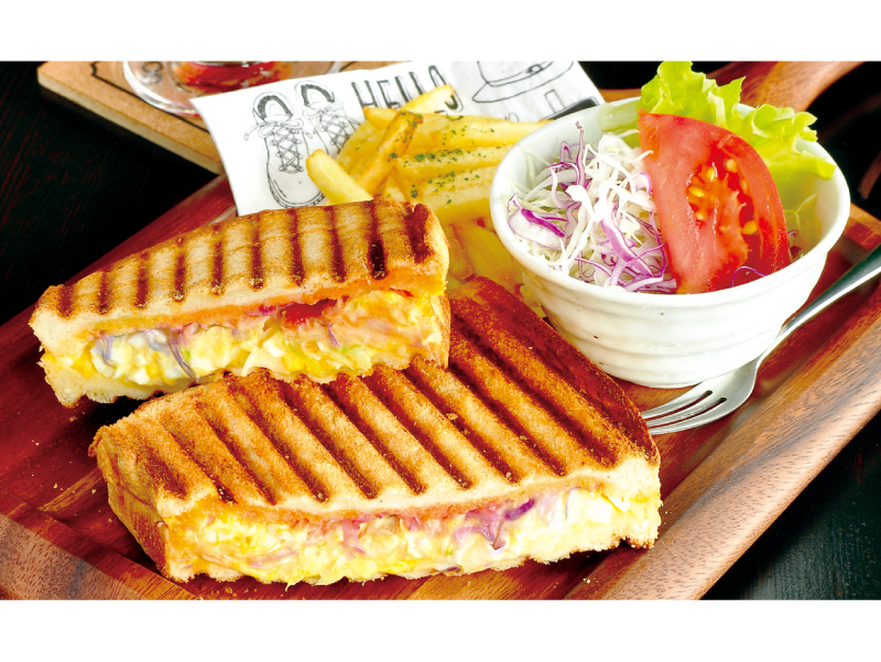 老若男女問わず心地良いひと時を過ごせるカフェ『MOGU-CAFE』