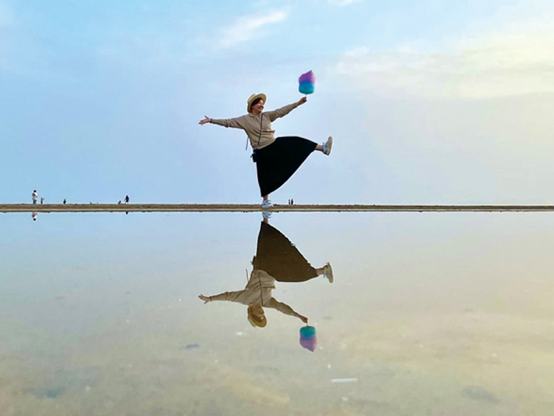 『三豊ジューシースタンド』カラフルな見た目に心が躍るわたあめ【香川県三豊市仁尾町】