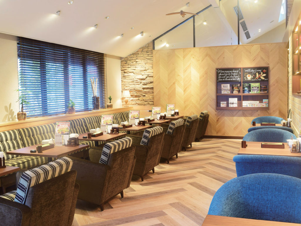 『むさしの森珈琲 高松レインボーロード店』 人気のパンケーキ付き！ お得なランチで優雅なひと時を