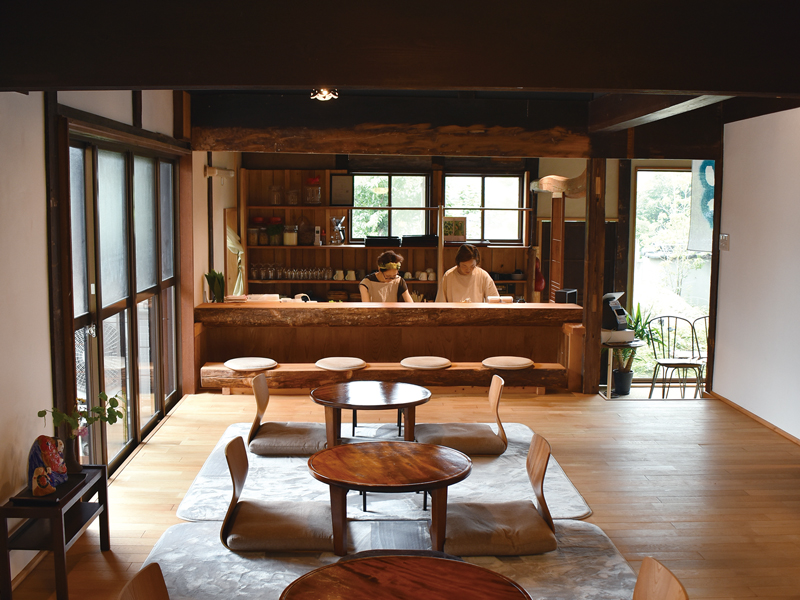 懐かしく心地良い里山の旧家で過ごす“さぬき時間”