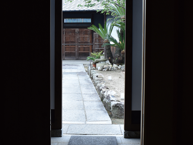 懐かしく心地良い里山の旧家で過ごす“さぬき時間”