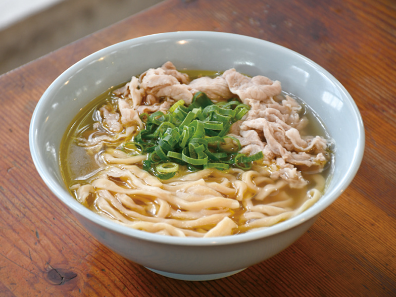 『讃岐ラーメン 根ッ子』極太麺が自慢の絶品ラーメン！【香川県仲多度郡多度津町】