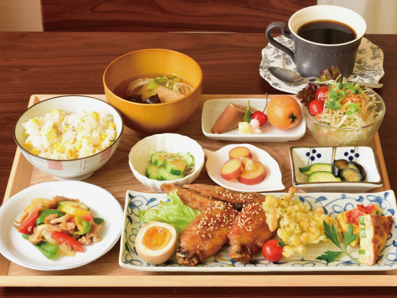 『cafe sousou　カフェ ソウソウ』ナチュラルで可愛い外観が目印