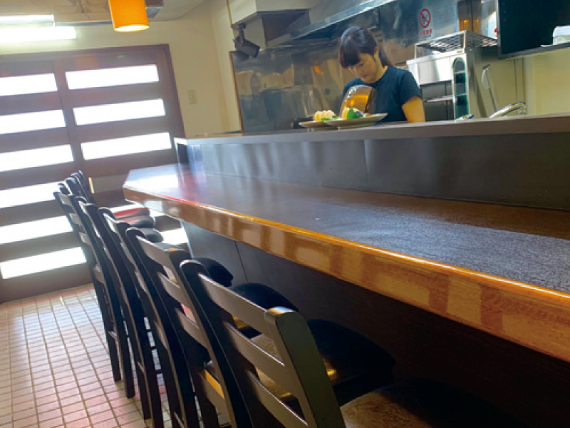 『ごはんや かなりあ　ゴハンヤ カナリア』