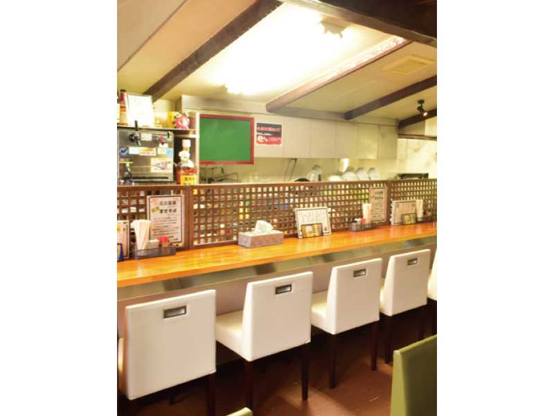 こだわりの自家製麺『ゴールデンstyleうるとら　ゴールデンスタイルウルトラ』