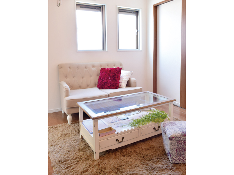 日常に差し色のような明るさを『目元専門サロン RUBER』