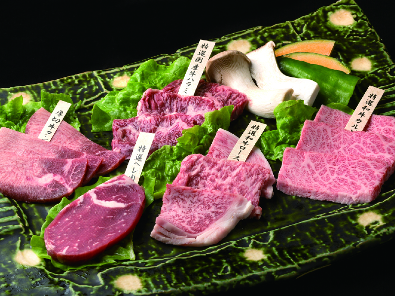 『炭火焼肉 もざいく 春日店』ランチもおすすめ！