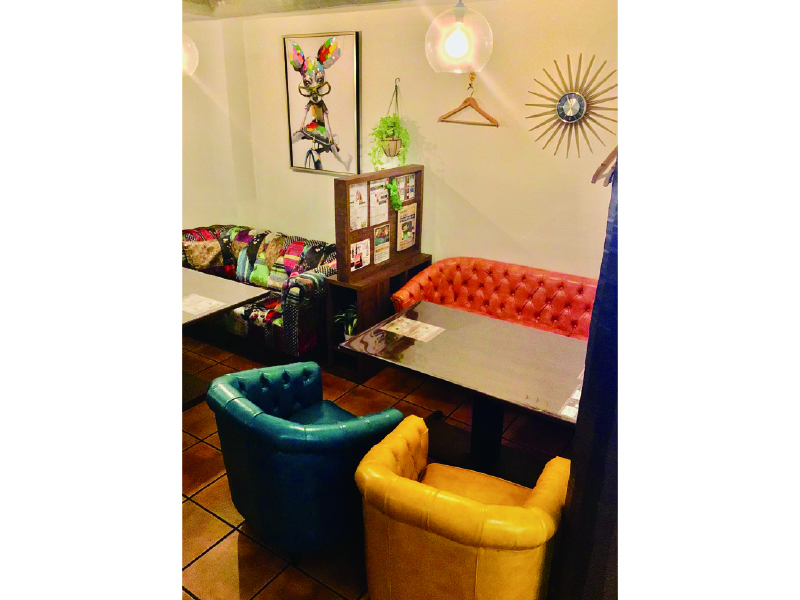 『カフェ系居酒屋 MuGa夢中』カフェスタイルで居酒屋を楽しもう