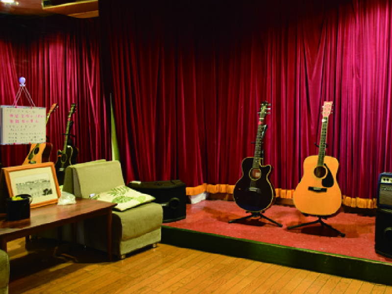 『NOMUROCK CAFE』音楽とダーツが楽しめる遊び場にパワーアップ！