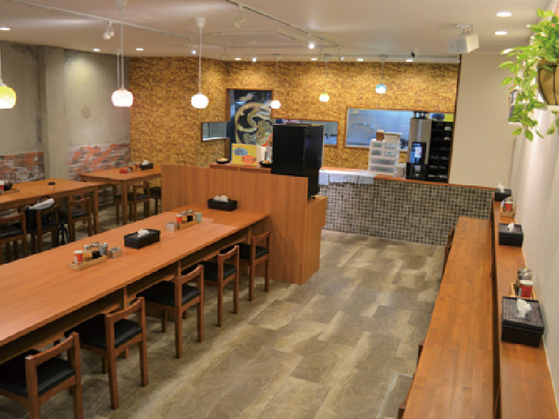 「ドラゴンチャーハン」トッピングを追加してカスタマイズ炒飯を