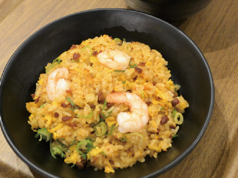 「ドラゴンチャーハン」トッピングを追加してカスタマイズ炒飯を