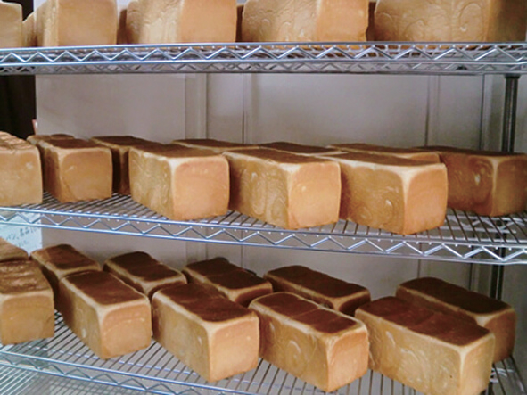 「パン･オブ･ザ･イヤー2016」食パン部門金賞受賞　高級「生」食パン『乃が美』が初上陸！