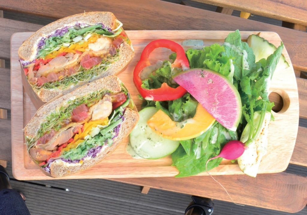 『ＮＯＲＴＨＳＨＯＲＥ　ＫＡＧＡＷＡ　ノースショア　カガワ』瀬戸内海を眺める話題の新店！味＆ルックス◎のフォトジェニックサンド