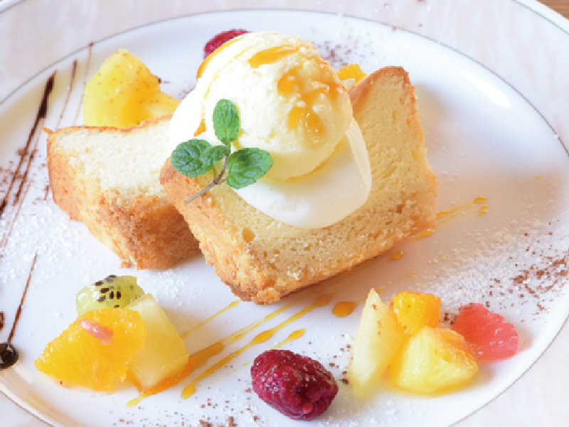 「Cafe&Dining EYURA」和の趣を残した雰囲気が魅力