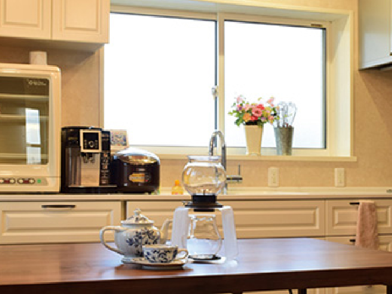 「KanNa 栞那」居心地が良く会話も弾む、女性ゴコロをくすぐる可愛い店内