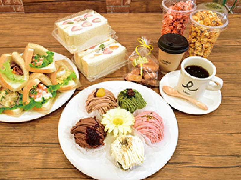 「KUMA cafe」手作りの雑貨を見ながら素敵な時間を。