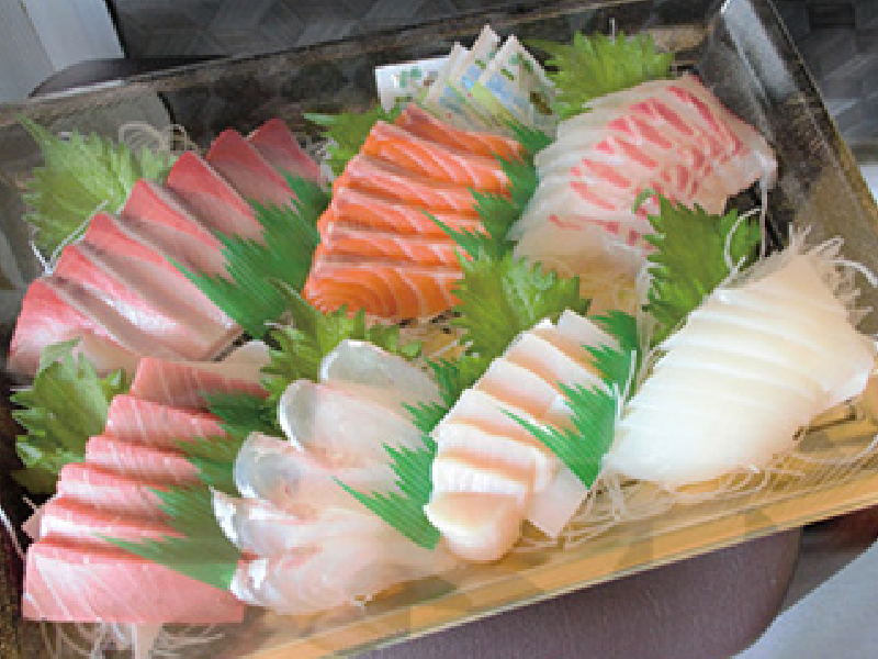 「刺身屋 紬」最もおいしい旬な魚介類を食べれるお店