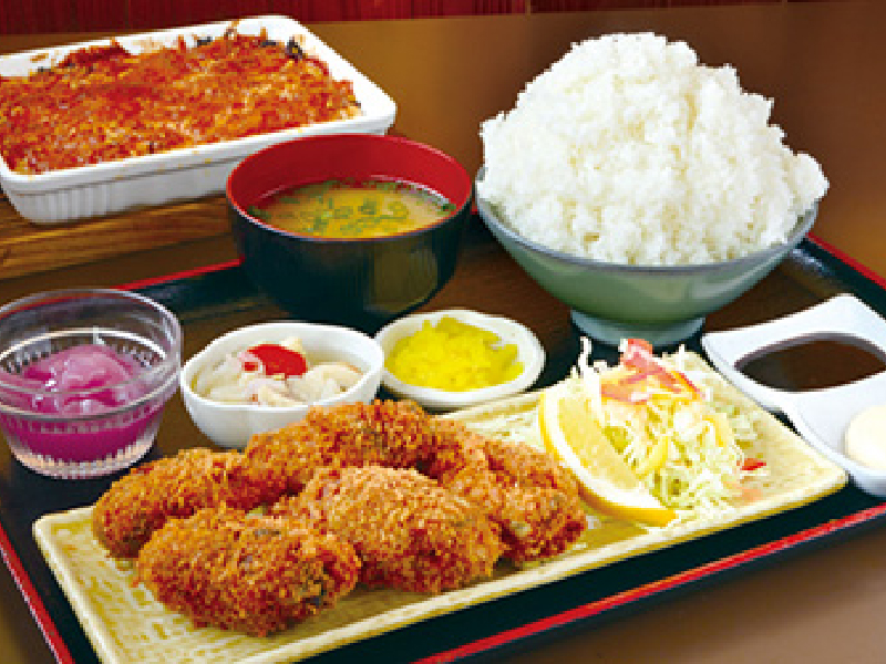 「家食屋 ほんてん」地元で愛され続けるアットホームなお店