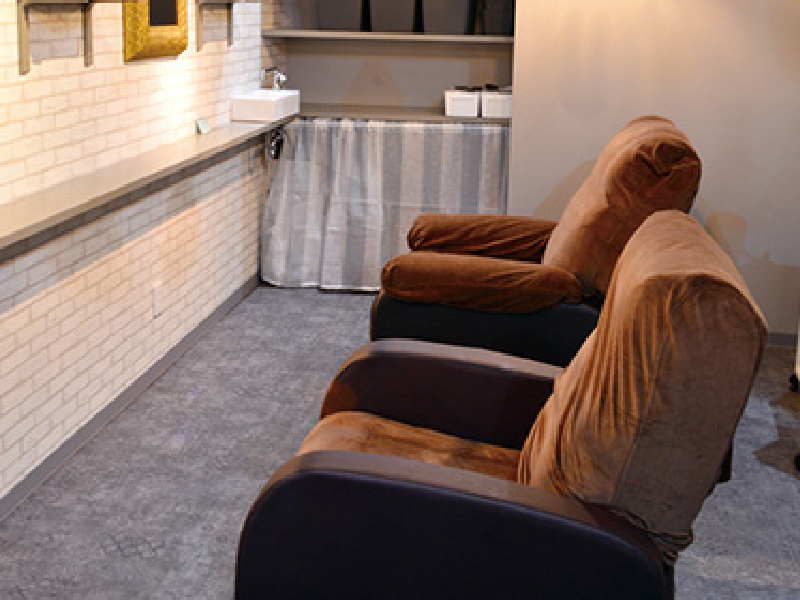 「NAIL SALON Annie&Gino」気軽にマツエクを試してみたい人におすすめ