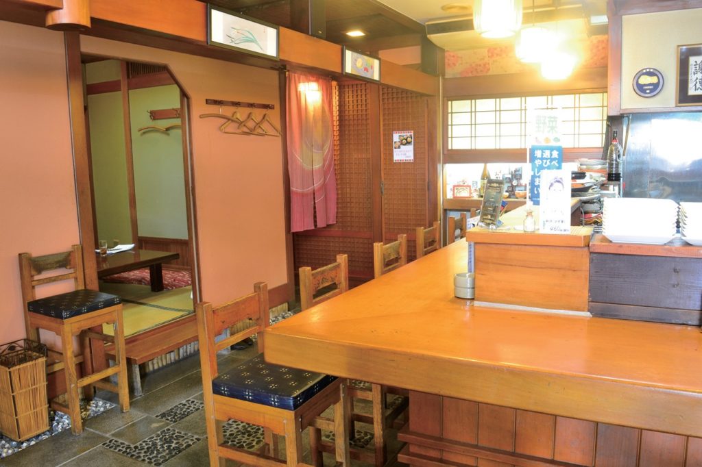 水・木曜のみ１２食限定！まるで宝箱のようなお弁当ランチ