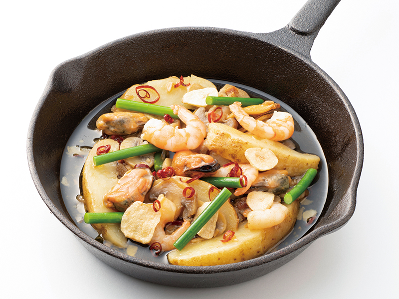 全国のキャンパーから注目を集めるミールキットの自販機が登場