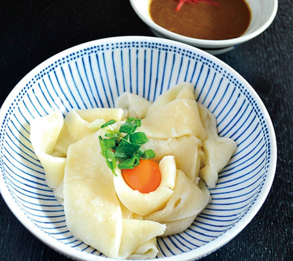 車海老の 天ぷらはその大きさと甘みに１度食べるとヤミツキ！