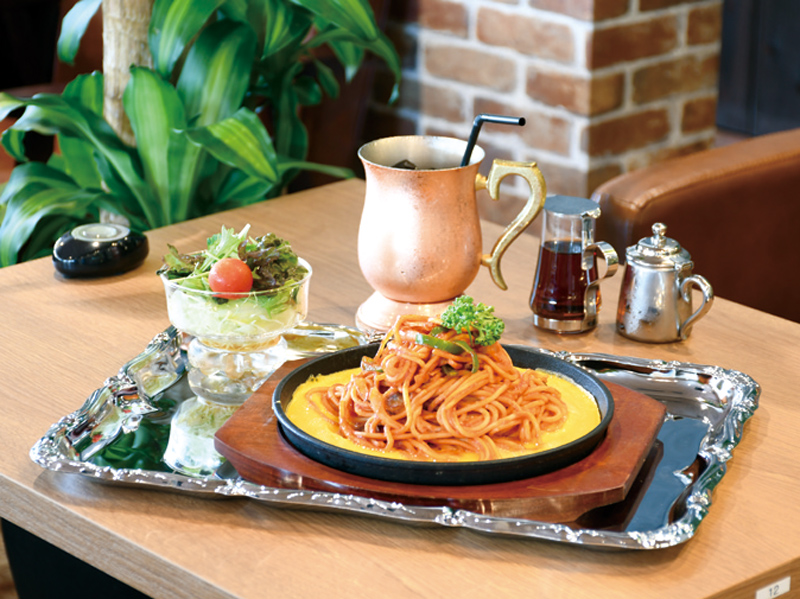 『大人の珈琲店』モーニングからディナーまで楽しめる大人のカフェ【香川県丸亀市蓬莱町】