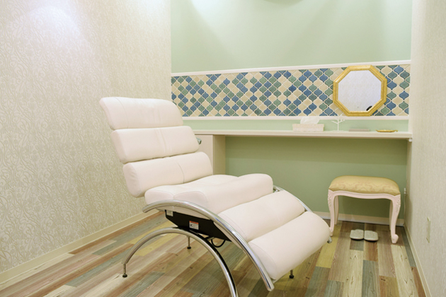 『Design Space PRISM』メンズカットやシェービングエステが特徴のサロン