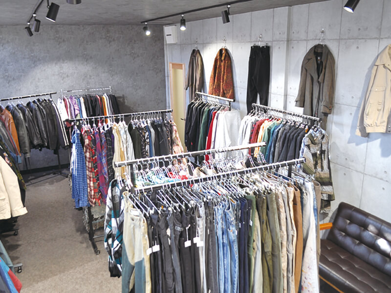 シックで落ち着いた雰囲気の古着屋がOPEN！