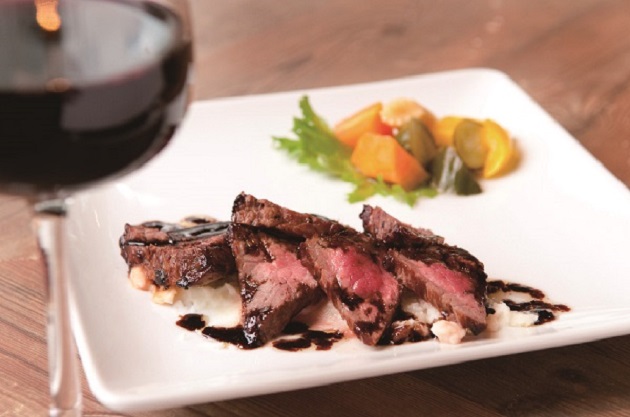 ワインが気軽に楽しめる空間