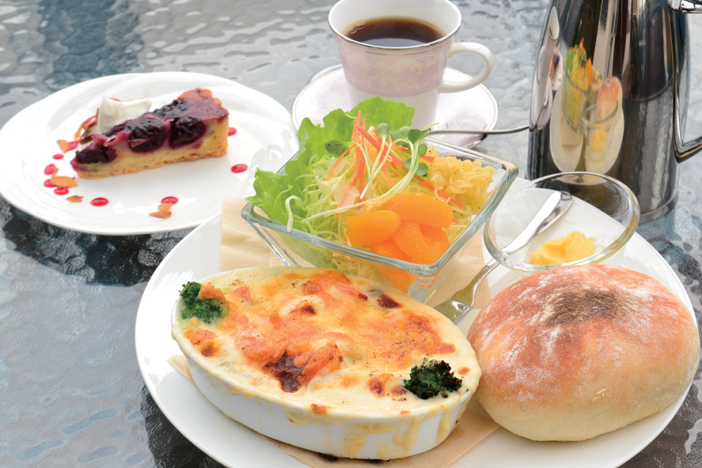 『坂元珈琲』地域に愛される地元密着型カフェが登場