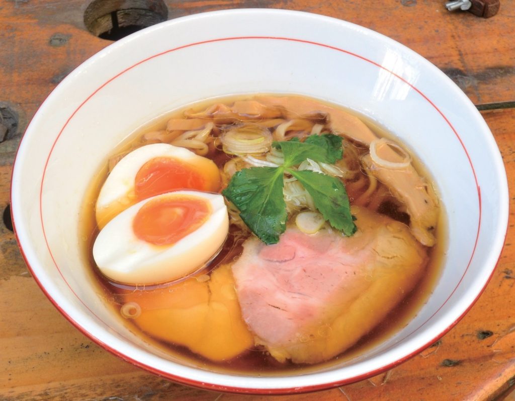 『讃岐ロック　サヌキロック』もちもちの特製平打麺に感動♪地元の食材を活かしたラーメンをぜひ