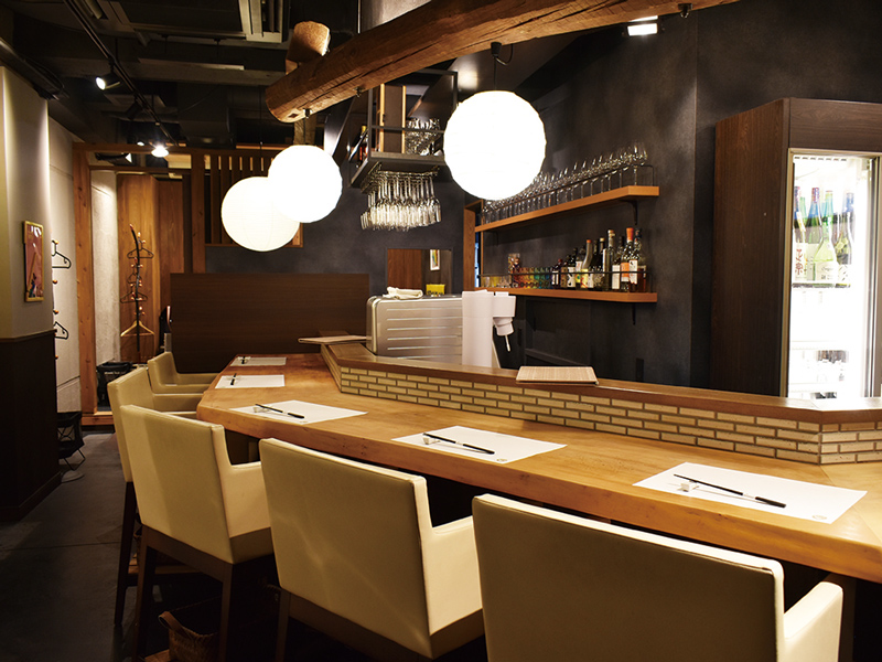 『和食とちょっとcheeseの店 「瀬to菜」』アート作品に囲まれた空間で四国の旬の食材を使った料理に舌鼓【香川県高松市磨屋町】