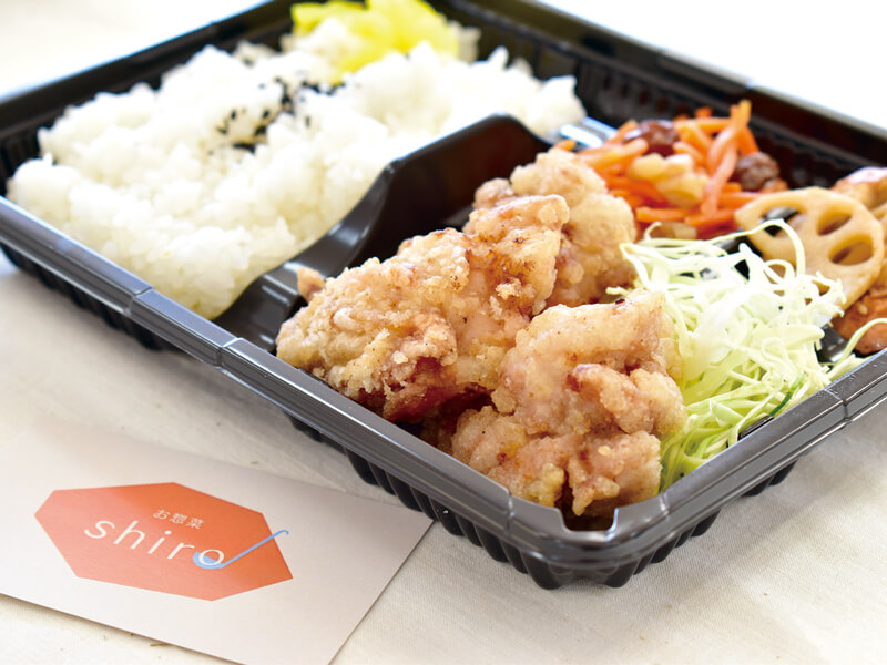 ほっとするお弁当と優しいおやつのお店