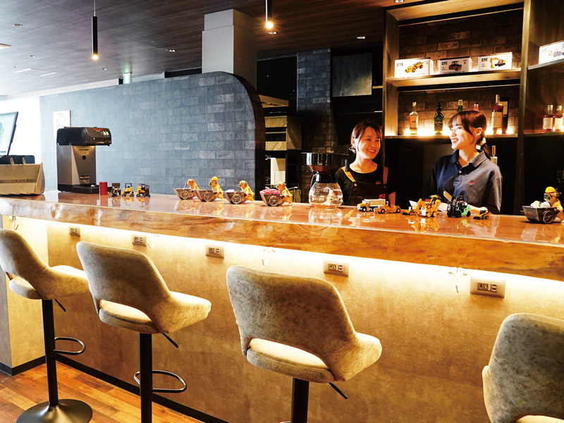 『SOLUNA Café  Heavy Machines & Coffee　ソルナカフェ ヘビーマシンズ&コーヒー』ラジコンで遊びながらカフェメニューが愉しめる “重機×自然”がテーマの重機カフェ【香川県高松市鍛冶屋町】