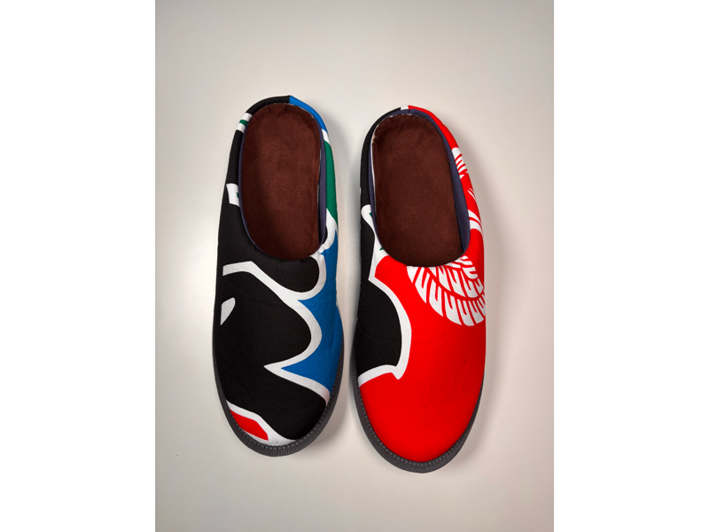 2026年4月10日（金）〜26日（日）染匠 吉野屋×徳武産業 初の共同企画 「四国こんぴら歌舞伎大芝居」の開催に合わせた限定ルームシューズを販売！【香川県仲多度郡琴平町】