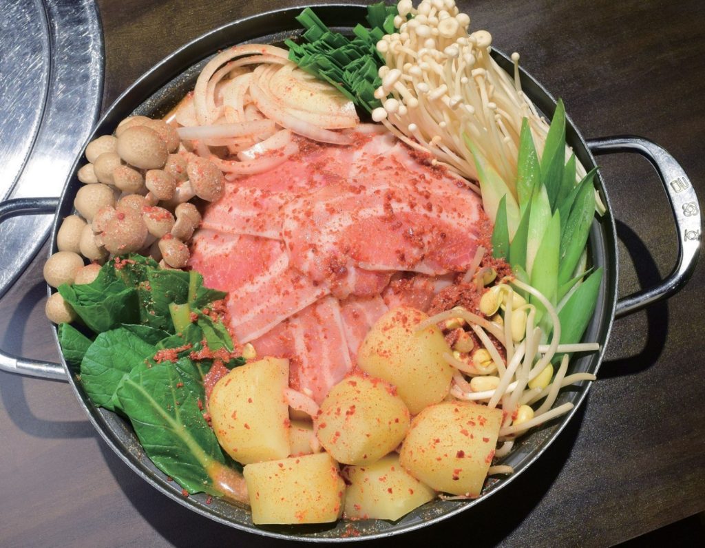 『韓国料理　双六』彩り豊かな「美肌鍋」を食べてデトックス＆体を温めよう！