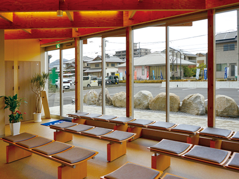 『ソルト薬局 伏石店』処方箋があってもなくてもお薬のことなら『ソルト薬局』！【香川県高松市伏石町】