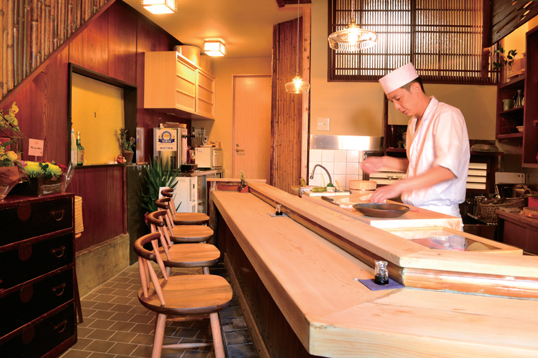 『すし秀』店主の気合いを感じる美味しいネタがずらり！すしの真の魅力に迫る新たなる名店