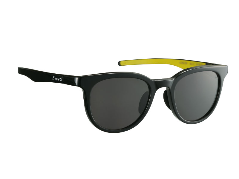 前例のないサングラス