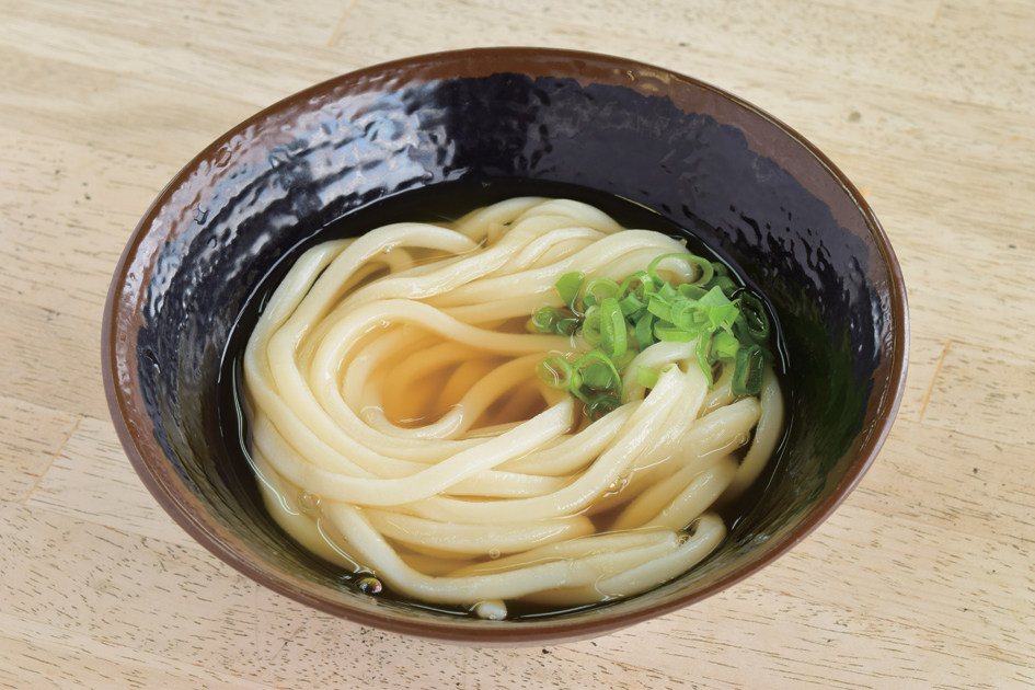 『てら屋』優しい口当たりと喉ごし抜群の麺♪地物の天ぷらと一緒に召し上がれ