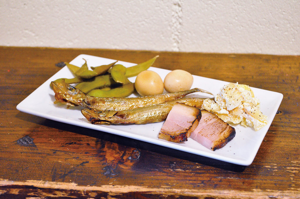 鶏を思う存分堪能で きる注目の一軒へぜひ！